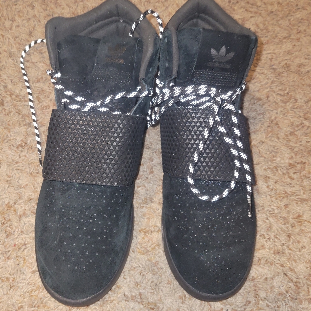 Adidas Tubular Invader strap